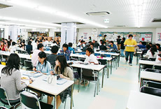 学友会館食堂