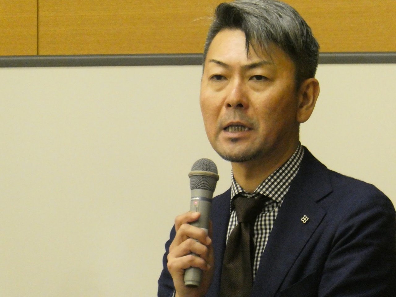 松本俊彦 氏(国立精神・神経医療研究センター精神保健研究所薬物依存研究部 部長)