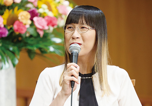 李 琴峰