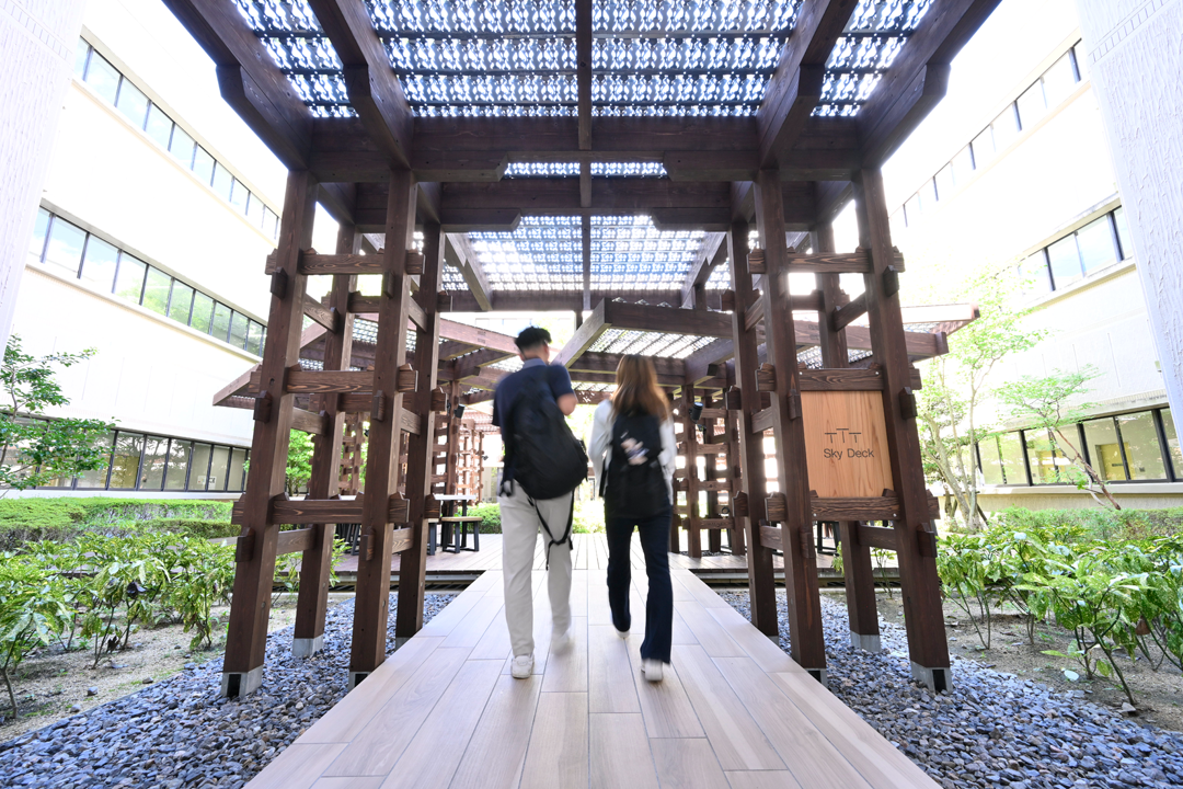 瀬田キャンパスSky Deckの写真