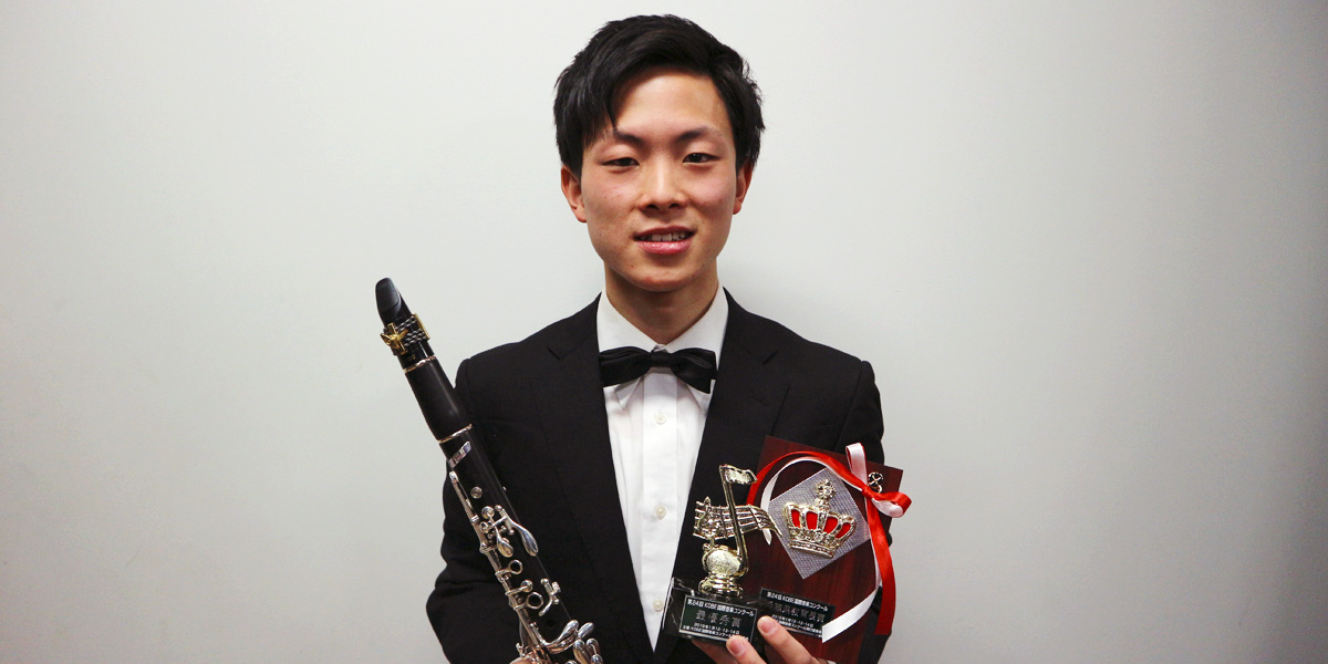 吹奏楽部に所属する阪尾さんが第28回日本クラシック音楽コンクール第3位、第24回KOBE国際音楽コンクールで最優秀賞を獲得