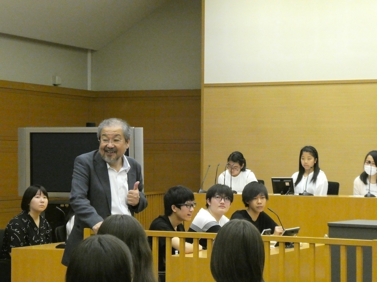 石塚 伸一教授(本学法学部・犯罪学研究センター長)
