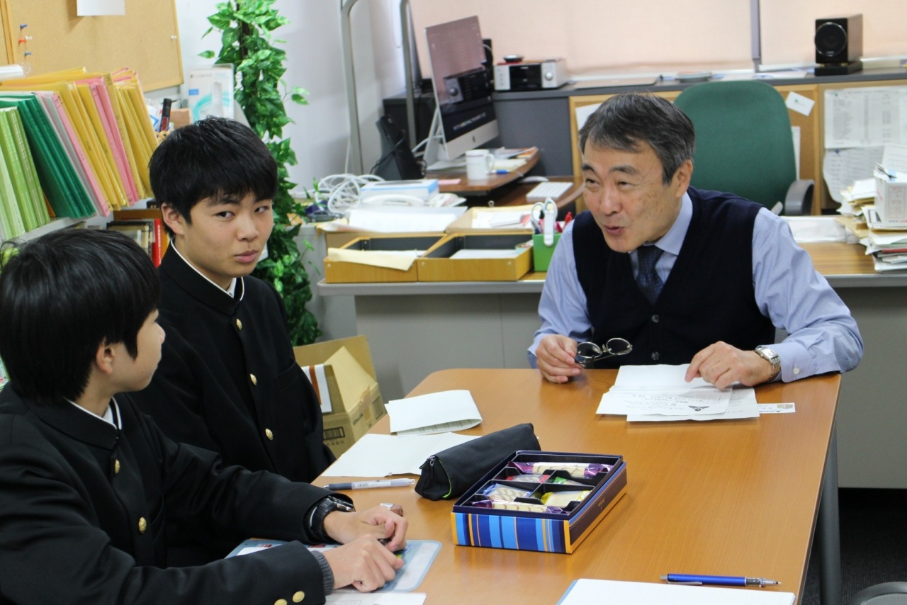 岡山県立岡山操山中学校の皆さんが東 豊研究室を訪問されました 臨床心理学科 東 豊 先生 文学部 ニュース 龍谷大学 You Unlimited