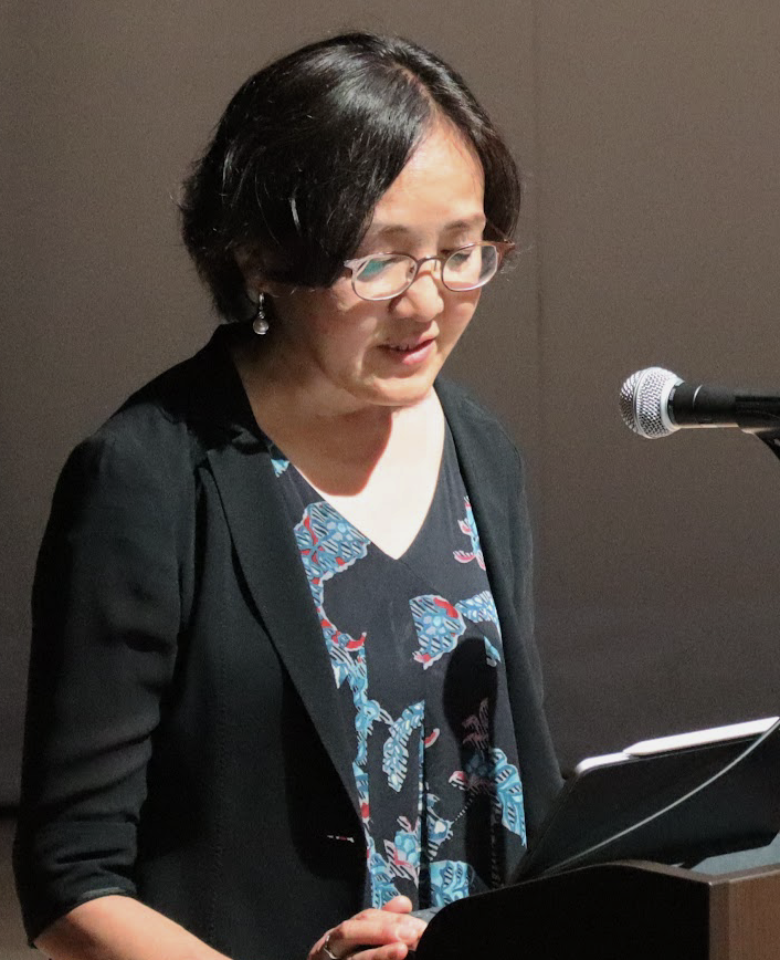 黒川雅代子センター長(本学短期大学部・教授)