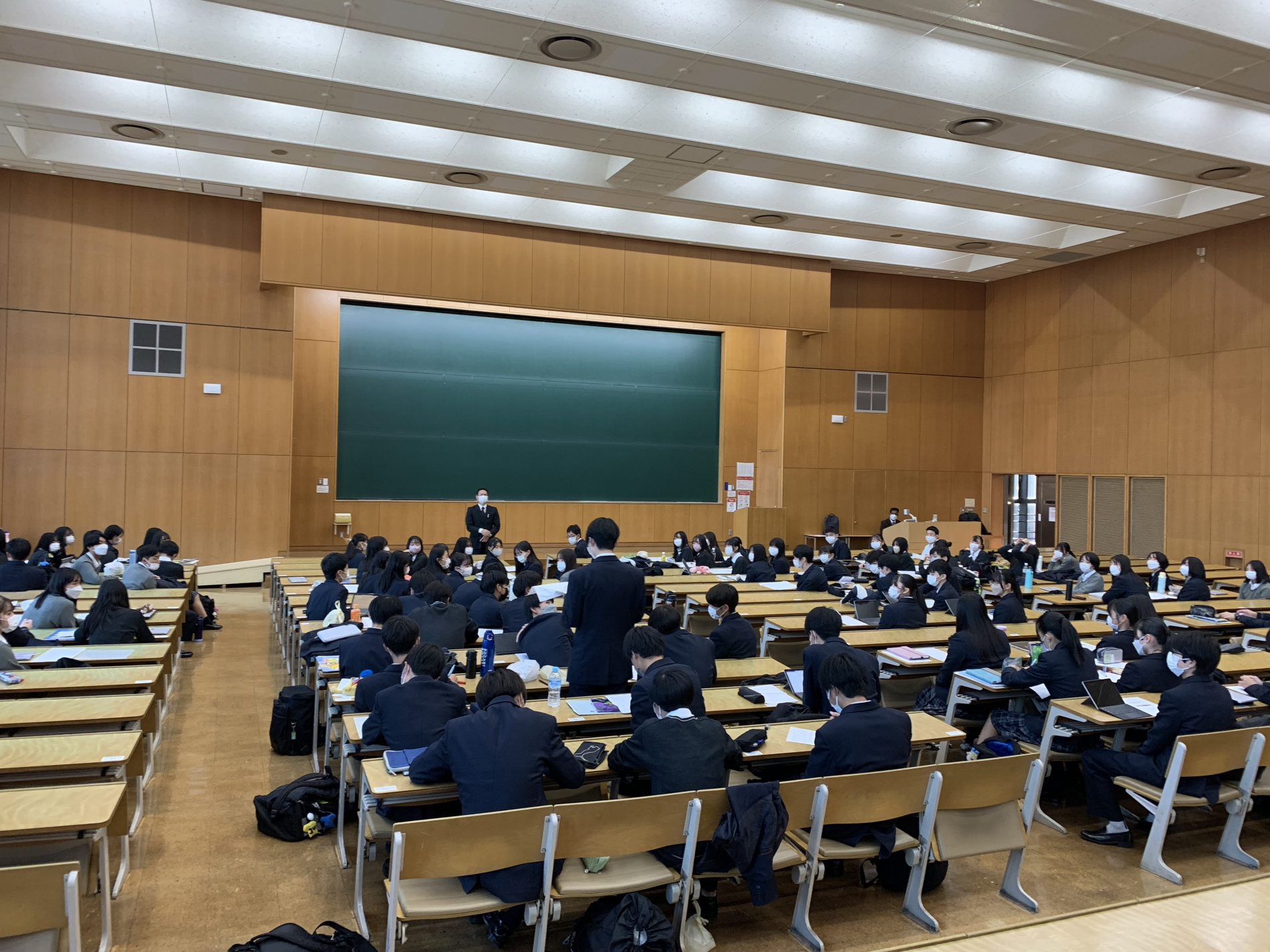龍谷大学付属 平安高等学校 2023.2019年度受験用 赤本 - メルカリ