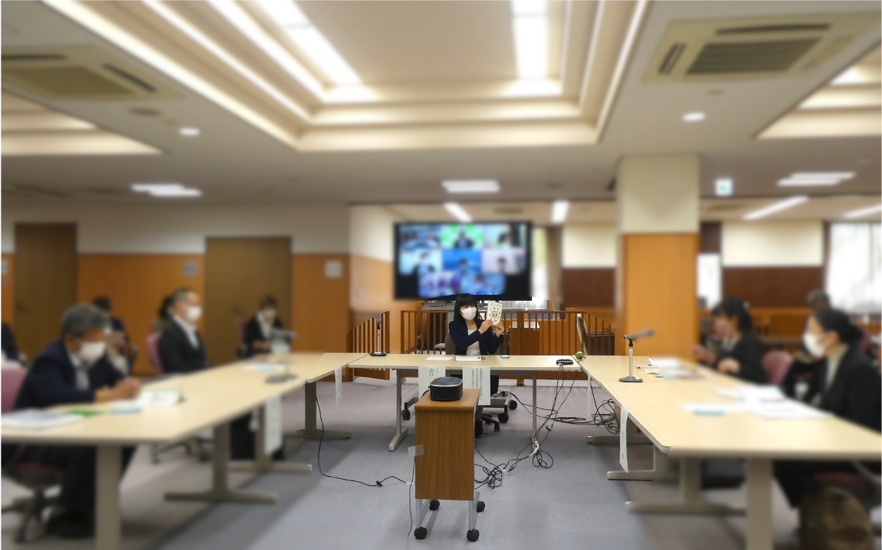 課題共有型円卓会議“えんたく”のようす