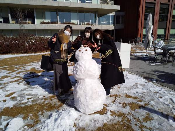 こども教育学科の学生たち