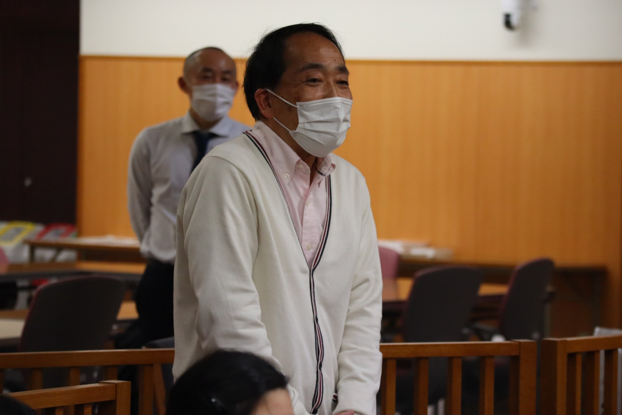 札埜和男准教授(本学文学部)