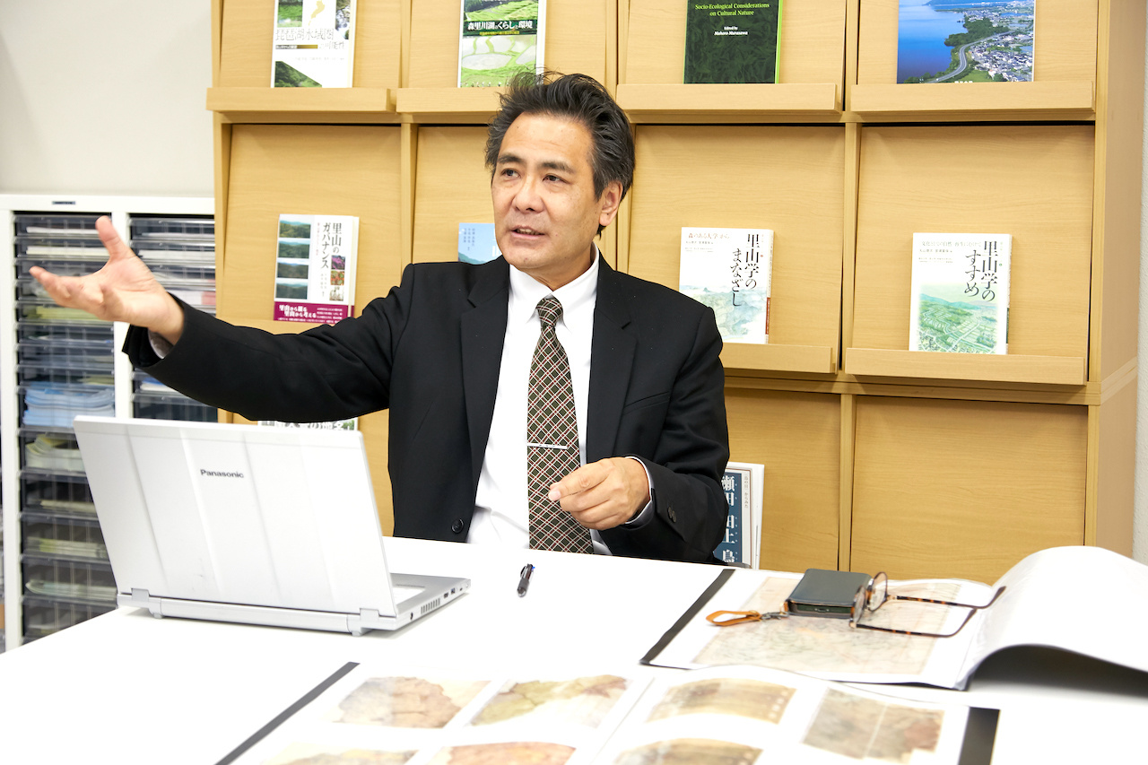 牛尾洋也 教授(本学法学部・里山学研究センター兼任研究員)