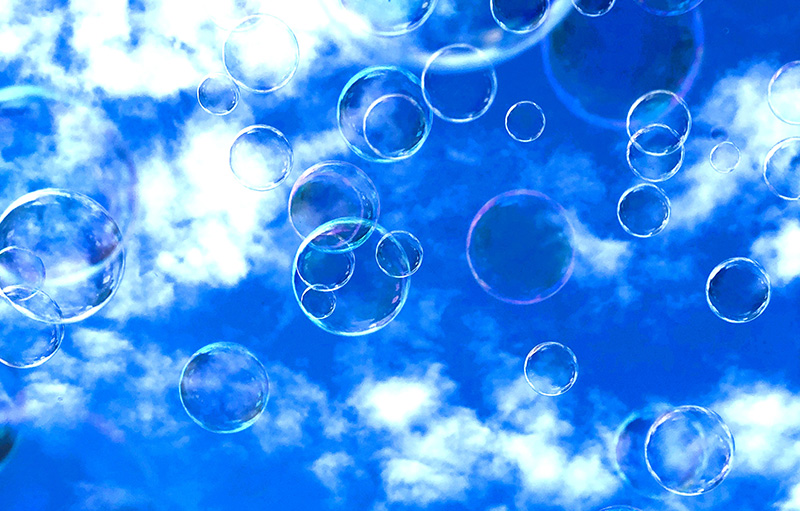 卒業式特別企画④ ［3/12限定］シャボン玉パフォーマンス